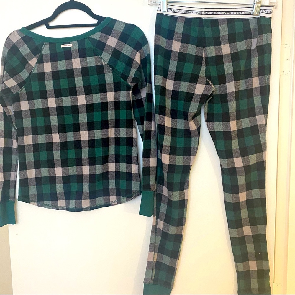 Victoria’s Secret Thermal Flannel Pajamas - Picture 3 of 8
